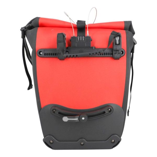 Kheax Izoard Edge red bag